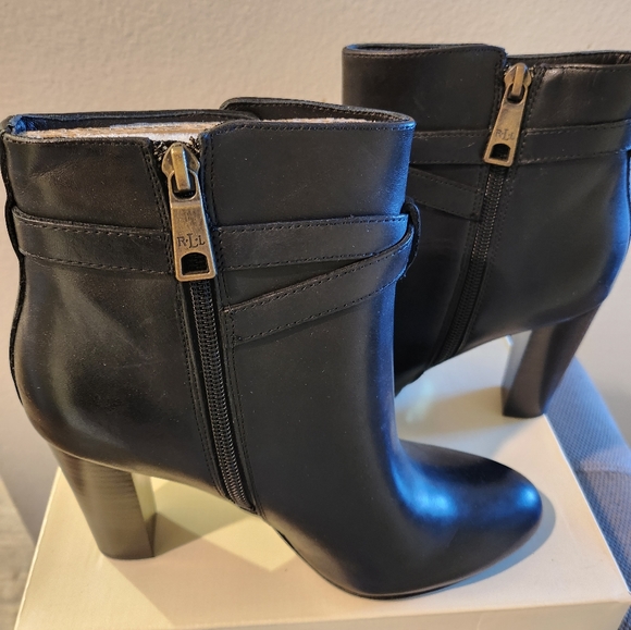 Ralph Lauren Ankle Boots - Picture 4 of 4